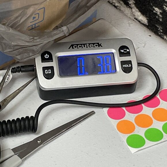 Chicos Blouse Women's Size Medium (1) Geometric Black Rayon Nylon Keyhole Front - Picture 8 of 8